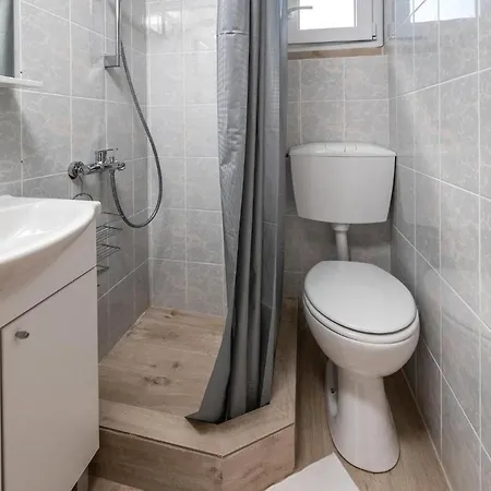 Apartment Cozy In With Kitchenette Pula